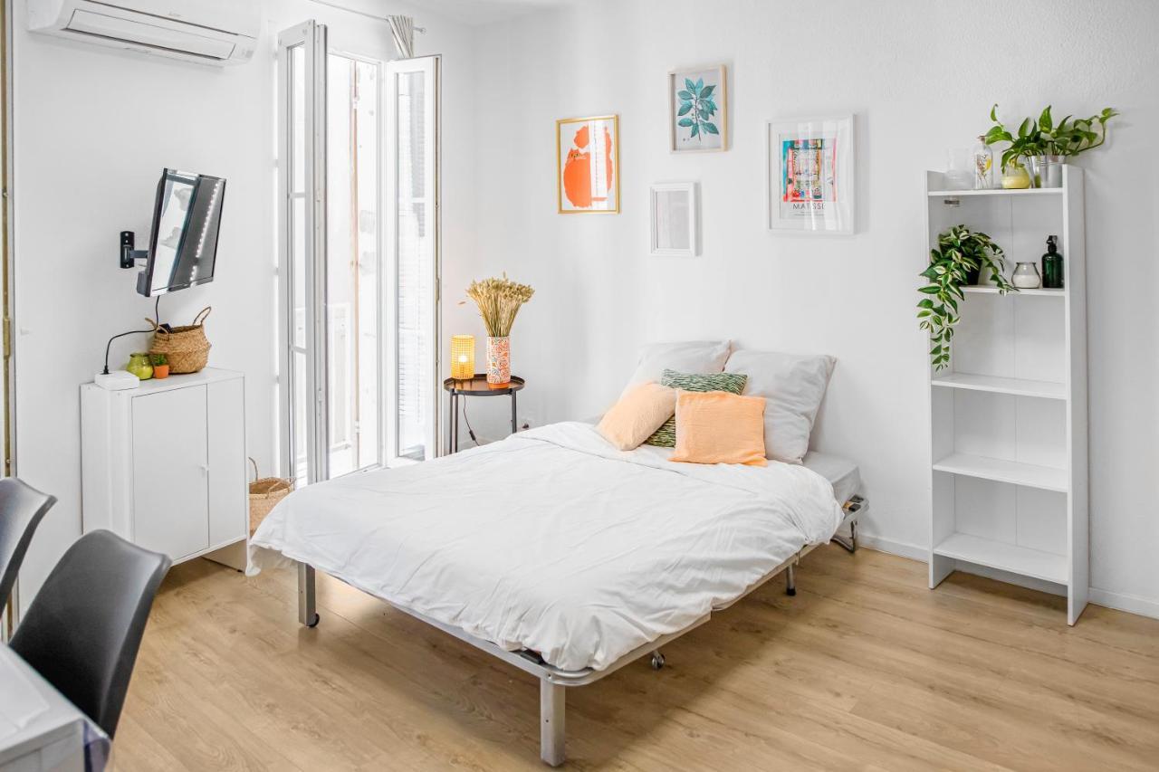 Le Chat Orange Apartment Aubagne Exterior photo